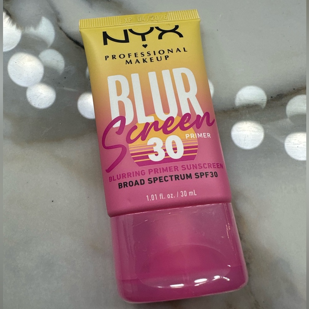 NYX Blur Screen Primer - Picture 3 of 4